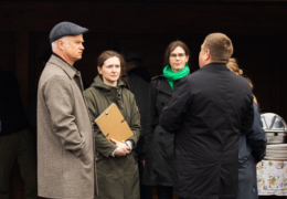Töö autorid auhinnaliste kohtade väljakuulutamise üritusel, Tartu valla lehelt, fotograaf: Erik Kukk